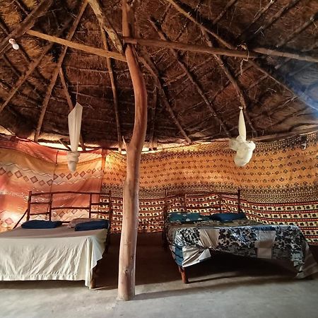 Campement Kaymba Lodge Kachiouane Bagian luar foto
