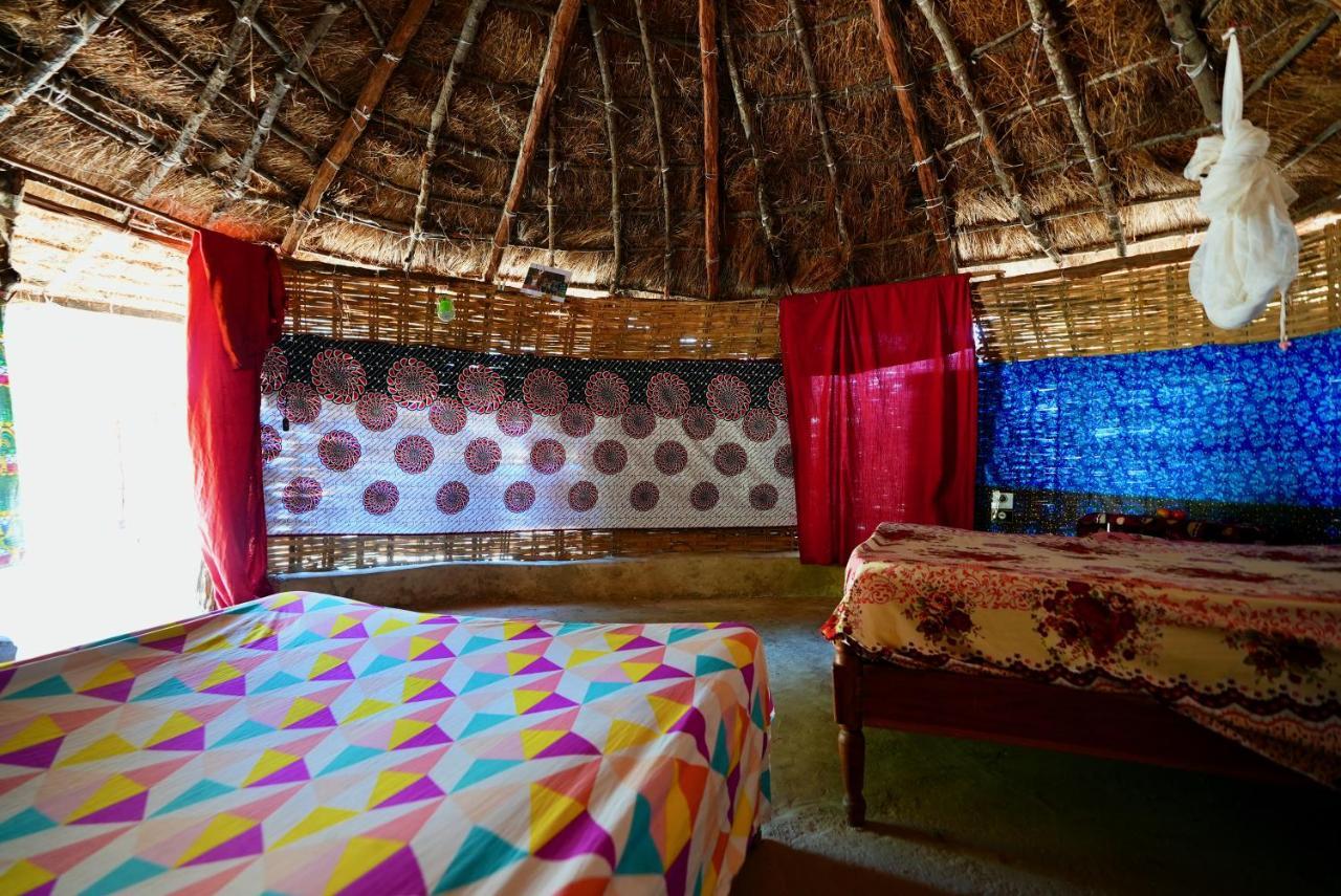 Campement Kaymba Lodge Kachiouane Bagian luar foto