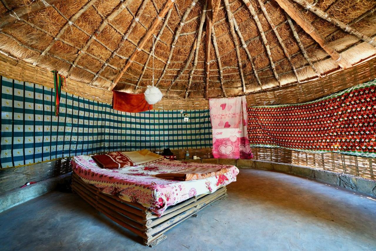 Campement Kaymba Lodge Kachiouane Bagian luar foto