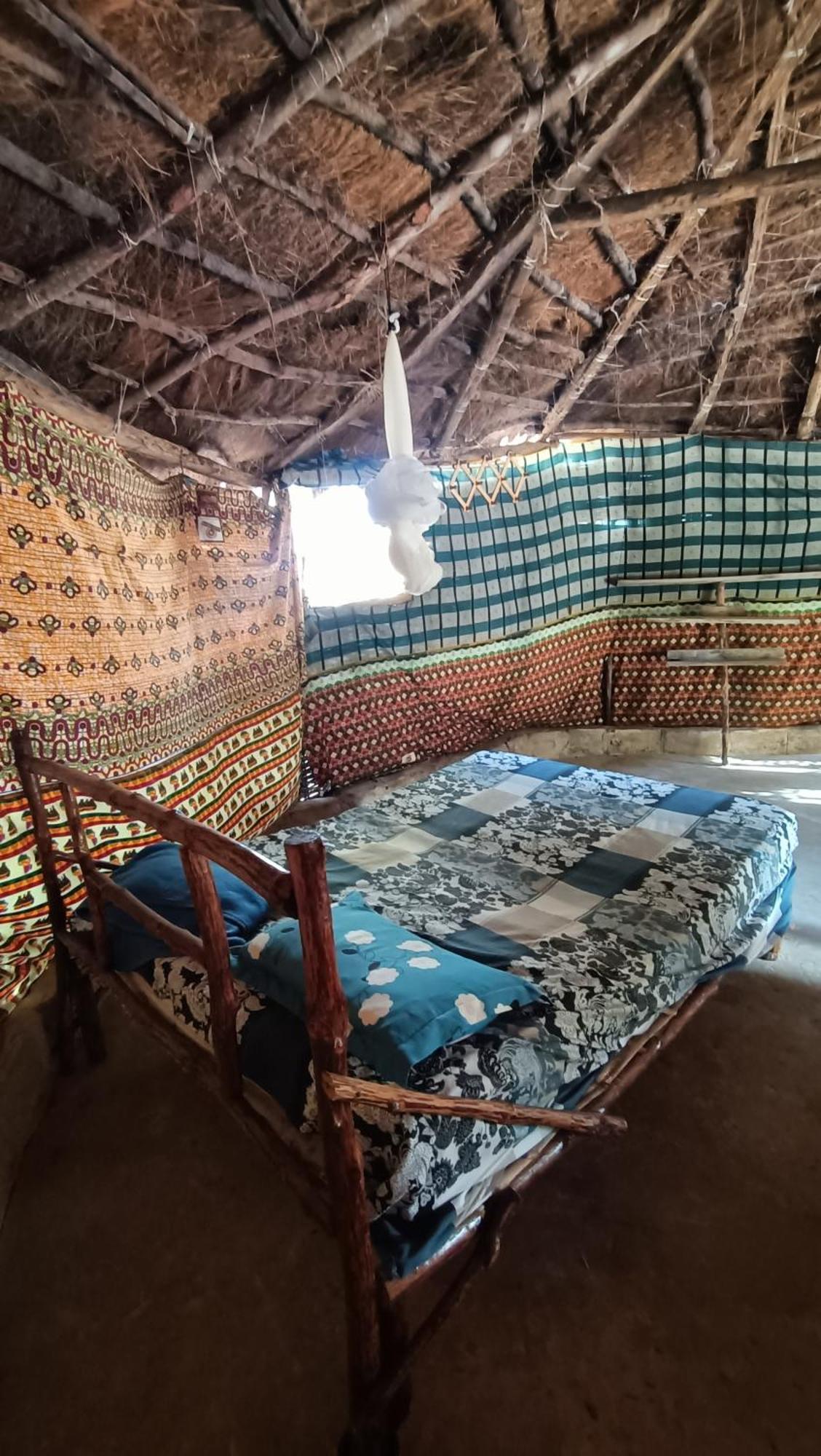 Campement Kaymba Lodge Kachiouane Bagian luar foto