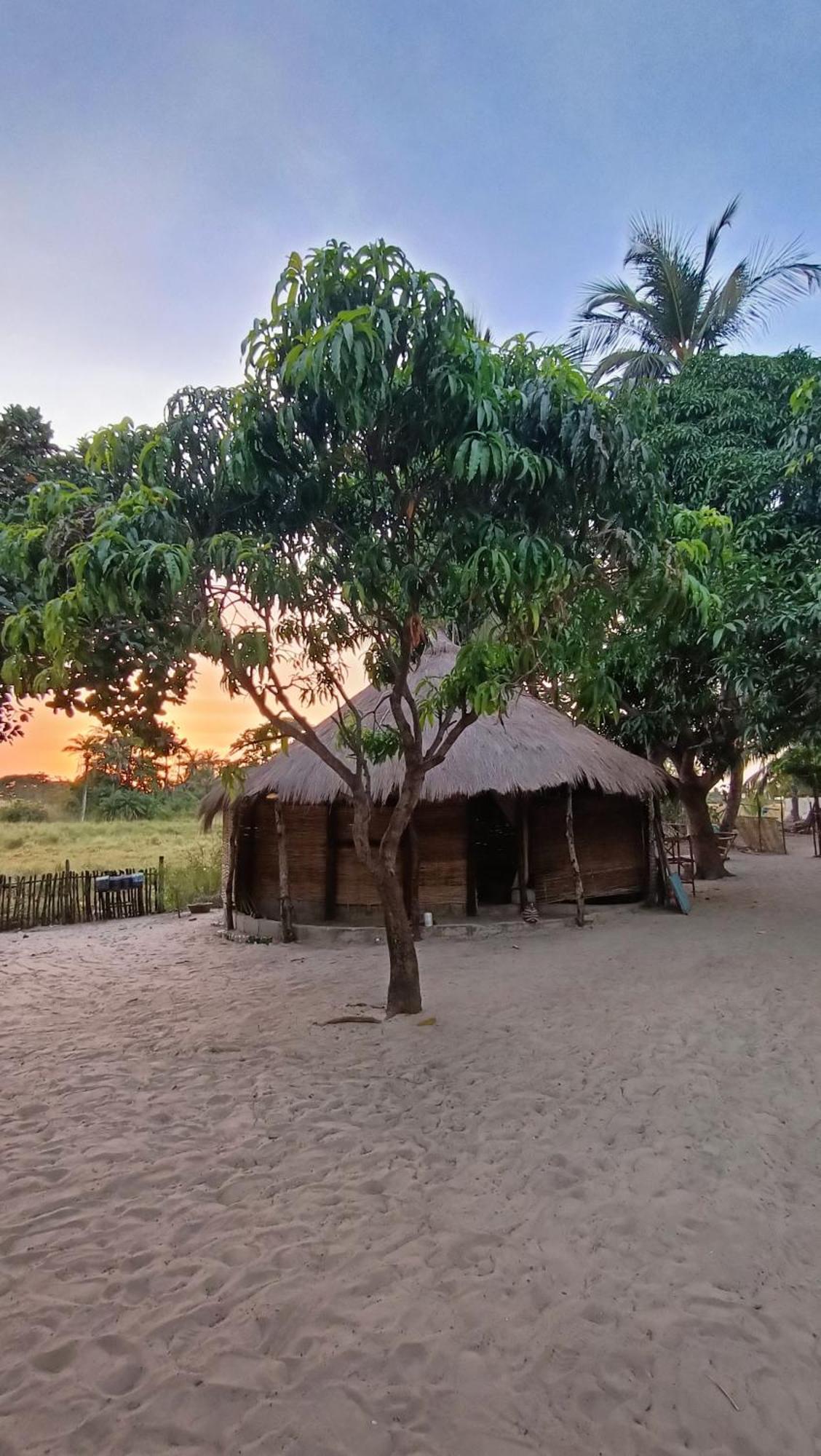 Campement Kaymba Lodge Kachiouane Bagian luar foto